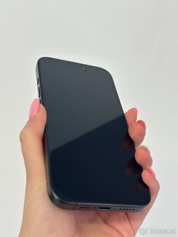 iPhone 15 Pro - 128GB - 98% baterie - 2