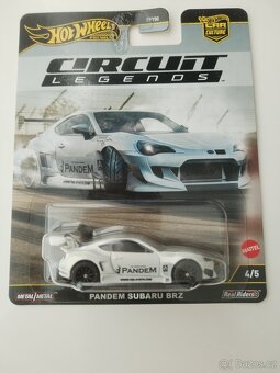 Hot wheels Ford, Subaru - 2