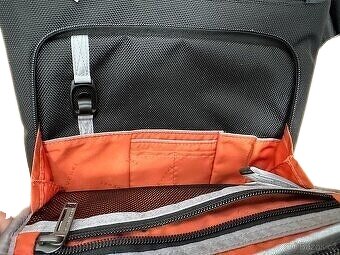 PÁNSKÁ CROSSBODY TAŠKA EVERKI VENUE XL - 2