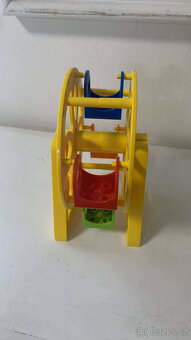 Lego duplo kolotoč - 2