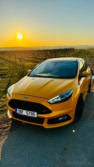 Focus ST 250 - 2
