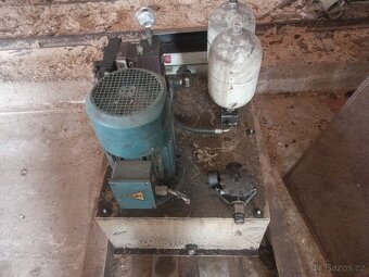 Hydraulická jednotka - 2