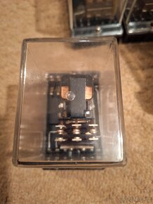 Spínací relé RP90 - 2