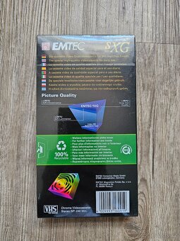 PRODÁM NEROZBALENOU VHS KAZETU EMTEC (BASF) SXG E-240 - 2