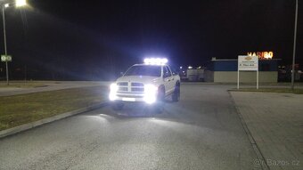 Dodge ram 1500 lifted mnoho úprav LPG  6ti místná kabina - 2