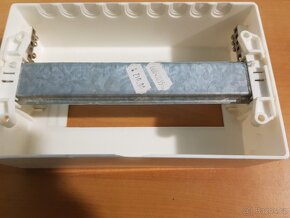 Rozvaděč na omítku 9modulů - 2