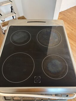 Sklokeramický sporák Amica - 2