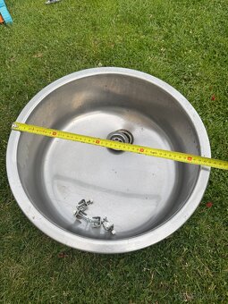 různá umyvadla - 2