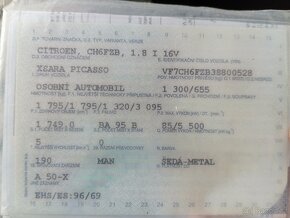 Citroen Xsara Picasso přední světlomety - 2