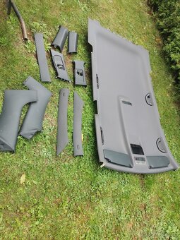 Černý strop Octavia 2 - 2