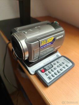 Kamera SONY Handycam DCR-SR 50E - 2