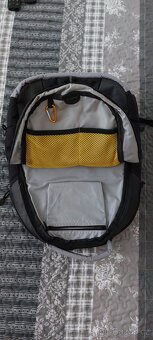 Batoh Dicota 15-17 - 2