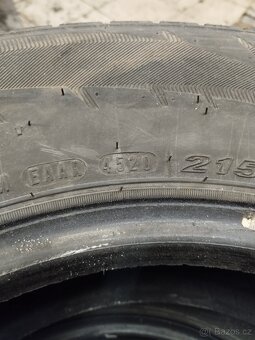 Zimní pneu 215/70R15C - 2
