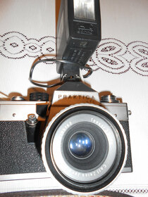 Praktica LTL včetně blesku - 2