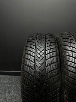 3ks pneu Vredestein 205/55/17 91H - 2