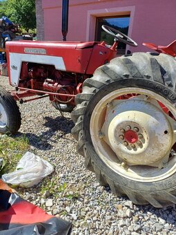 traktor mccormick ihc 276 - 2