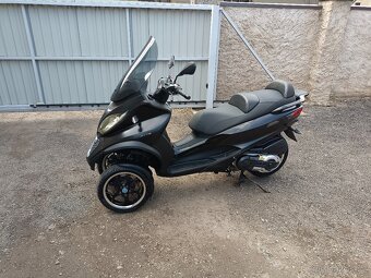 Piaggio mp3 500 ABS,ASR cz doklady v ceně černá 3 - 2