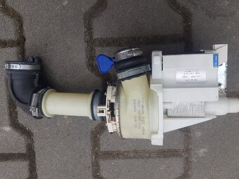 Myčka whirpool oběhové čerpadlo 60W a ohřev vody PC47 - 2
