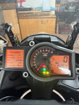 KTM 1050 Adventure - 2