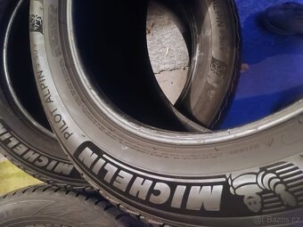 275/50/20 Michelin alpin 5 zimní pneu 2ks - 2