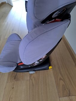 Detska autosedacka Maxi-cosi Rodifix - 2