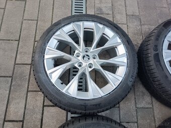 alu Superb3 Passat B8, zimní CWC 235.45.18 90% - 2