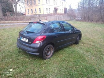 PEUGEOT 207 - 2