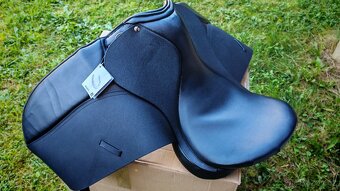 Všestranné sedlo PFIFF New Lord 17,5" - 2