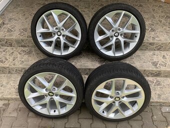 Seat 18" - 2