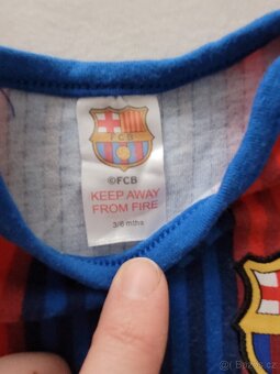 Kojenecké body v. 3-6m. FC Barcelona - 2