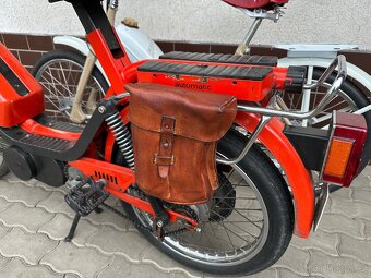Kožené brašny na veterány. - 2