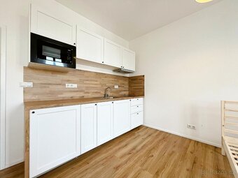 Pronájem bytu 1+kk, 25 m² - 2