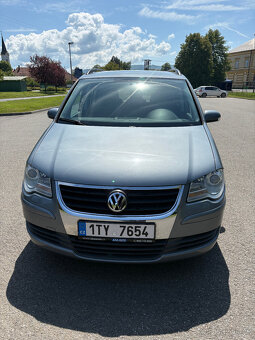 Volkswagen Touran 1,9 TDi - 2