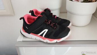 Sportovní boty 28 / tenisky Decathlon - jako nové - 2