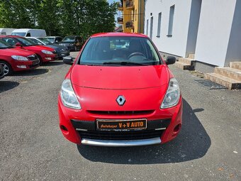Clio 1,2i 48KW 2010 ČR 87tkm, klima, rádio, SERVO, STK, - 2