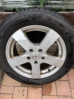 Sada zimnich pneu 215/55/R16 (VW Passat) - 2