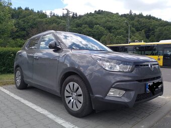 ssangyong tivoli 4x4 ,nájezd 60 000km - 2