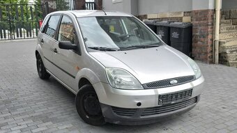 Ford Fiesta - 2