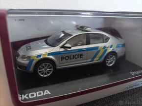 Model Škoda Octavia III POLICIE Abrex 1:43 - 2