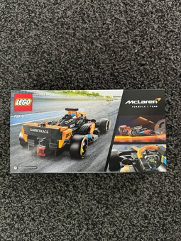 LEGO® Speed Champions 76919 Závodní auto McLaren Formule 1 - 2