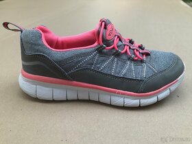 Dívčí sportovní boty Venice 33 - 2