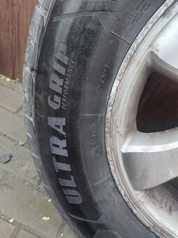 Alu kola s pneu zimni 265/65/R17 Land cruiser - 2