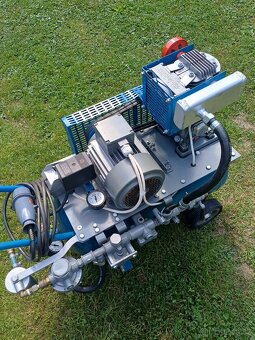 KOMPRESOR IFA S TLAK.NÁDOBOU 40 LITRŮ - 2