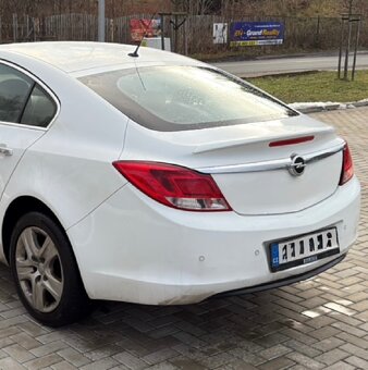 Opel insignia - 2