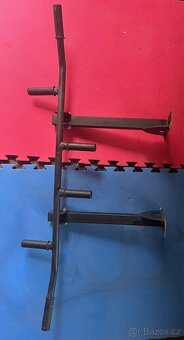 Posilovací hrazda multifunkční strop i zeď - 2