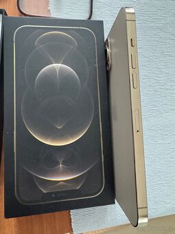 IPhone 12 Pro Max jako nový - 2