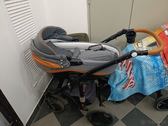 Dvojkombinacni kočárek - 2