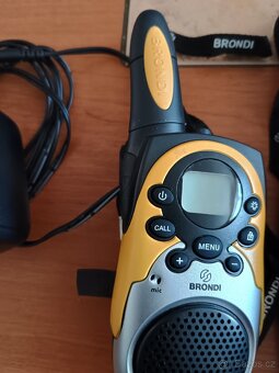Prodám mini vysílačky Brondi - 2