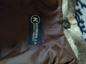 Dámský kabát z pravé kožešiny Kožešnická, a. s. Hlinsko - 2