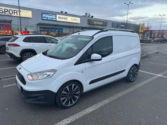 Ford transit Courier - 2
